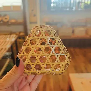 おにぎり籠の画像